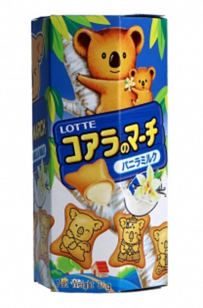 Lotte bear-shaped cookies packaging with blue background