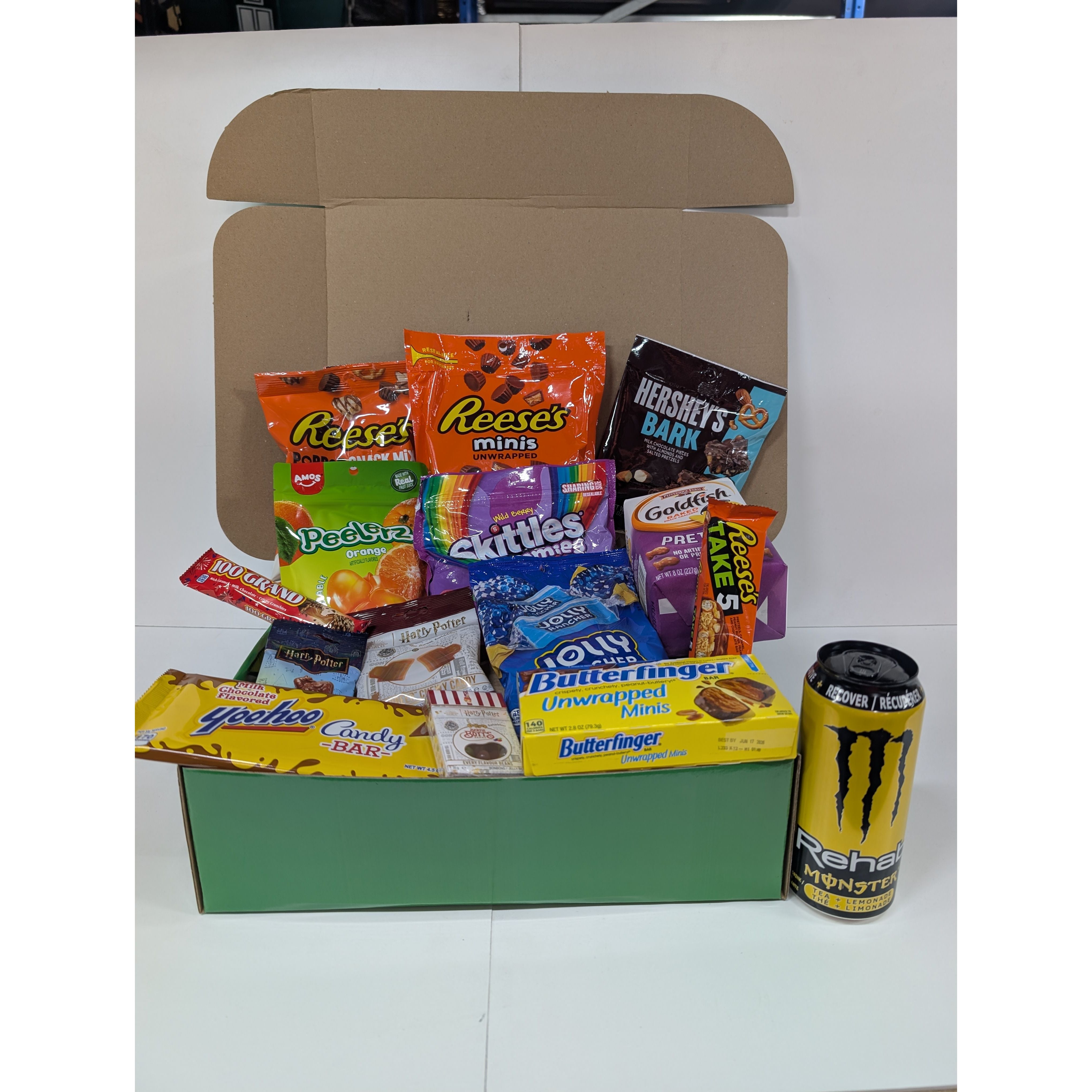 Light Gray Medium Variety Candy Snack Box (no sours)